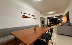 Cobertura na Praia da Enseada-Guarujá 180m2 10 hospedes